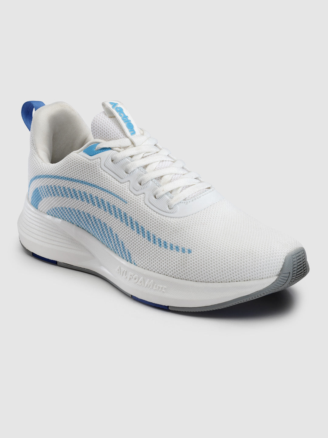 RUNNER 105 Sports Shoes for Men